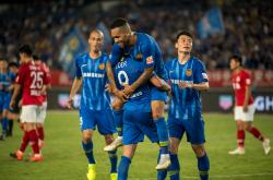 开云APP-包含江苏苏宁战胜广州恒大足协杯晋级16强的词条