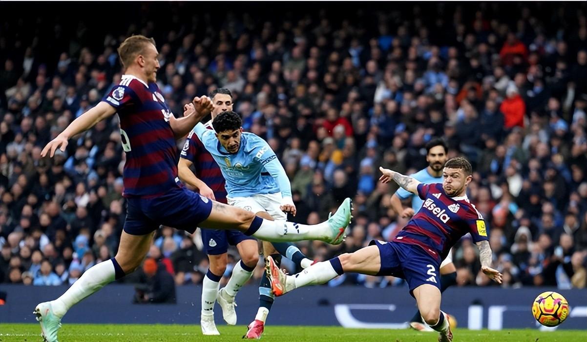 曼城客场击败阿森纳，继续领跑英超