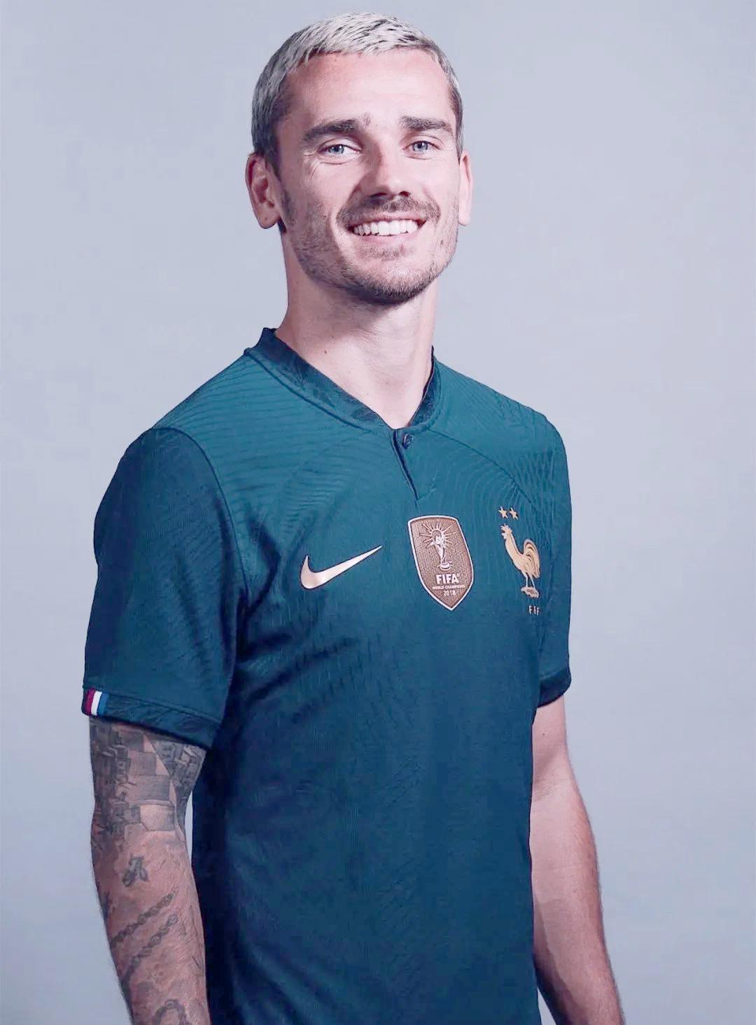 包含爱尔兰运动员大放异彩，赢得尊重的词条